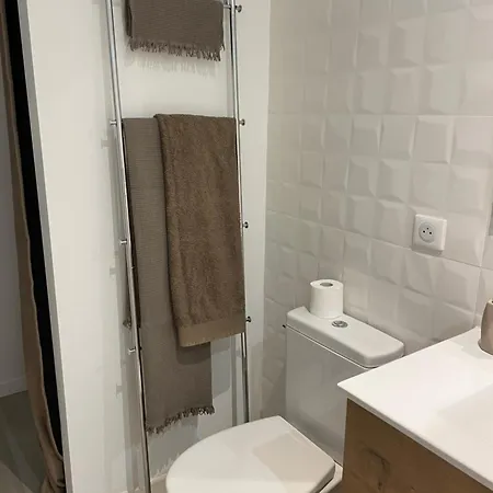 Bed and Breakfast La Maison D'elisa Ρουαγιάν